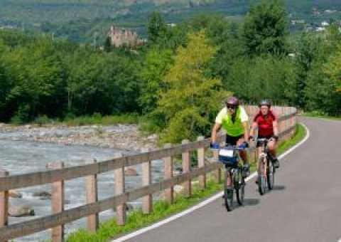 Escursioni in bicicletta e mountainbike