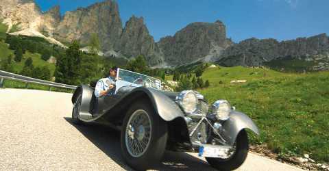 Vintage cars in the Dolomites